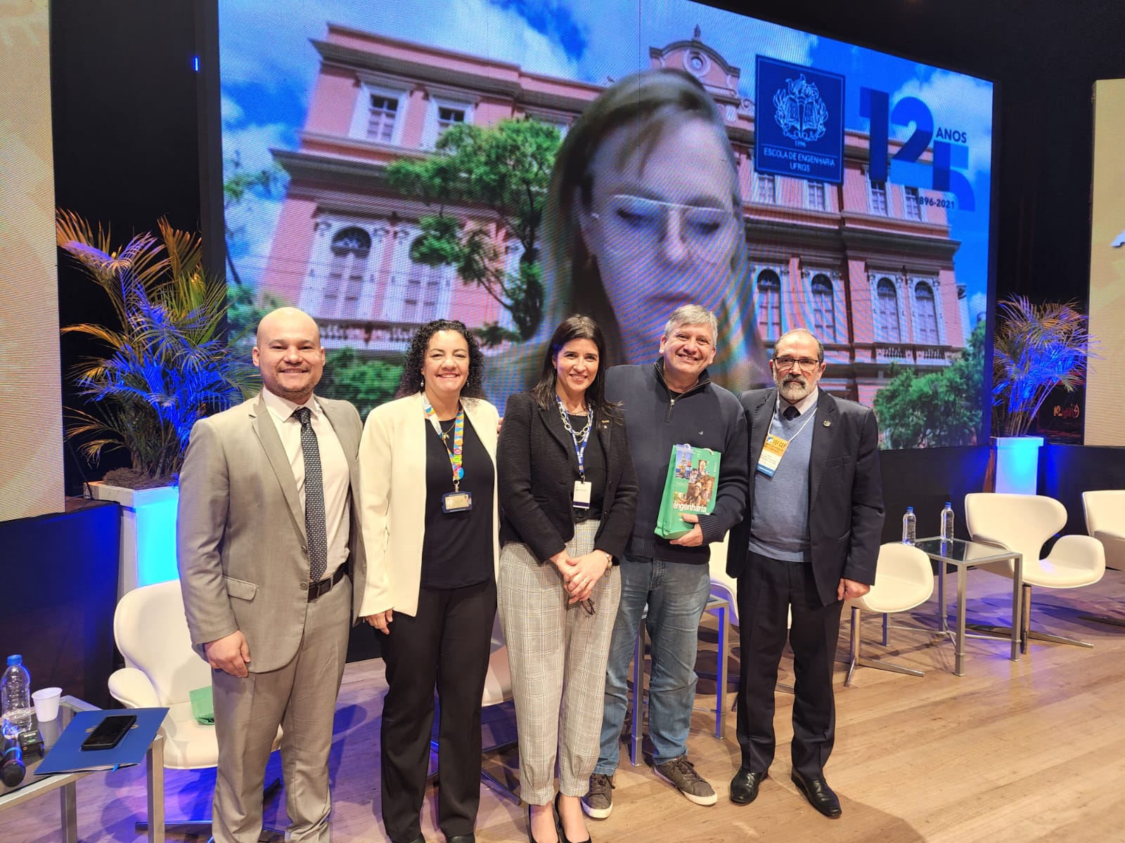 Palestrantes, presidente Nanci, Eng. Muzzolon e o professor Luis Carlos, secretário de Inovação de Porto Alegre